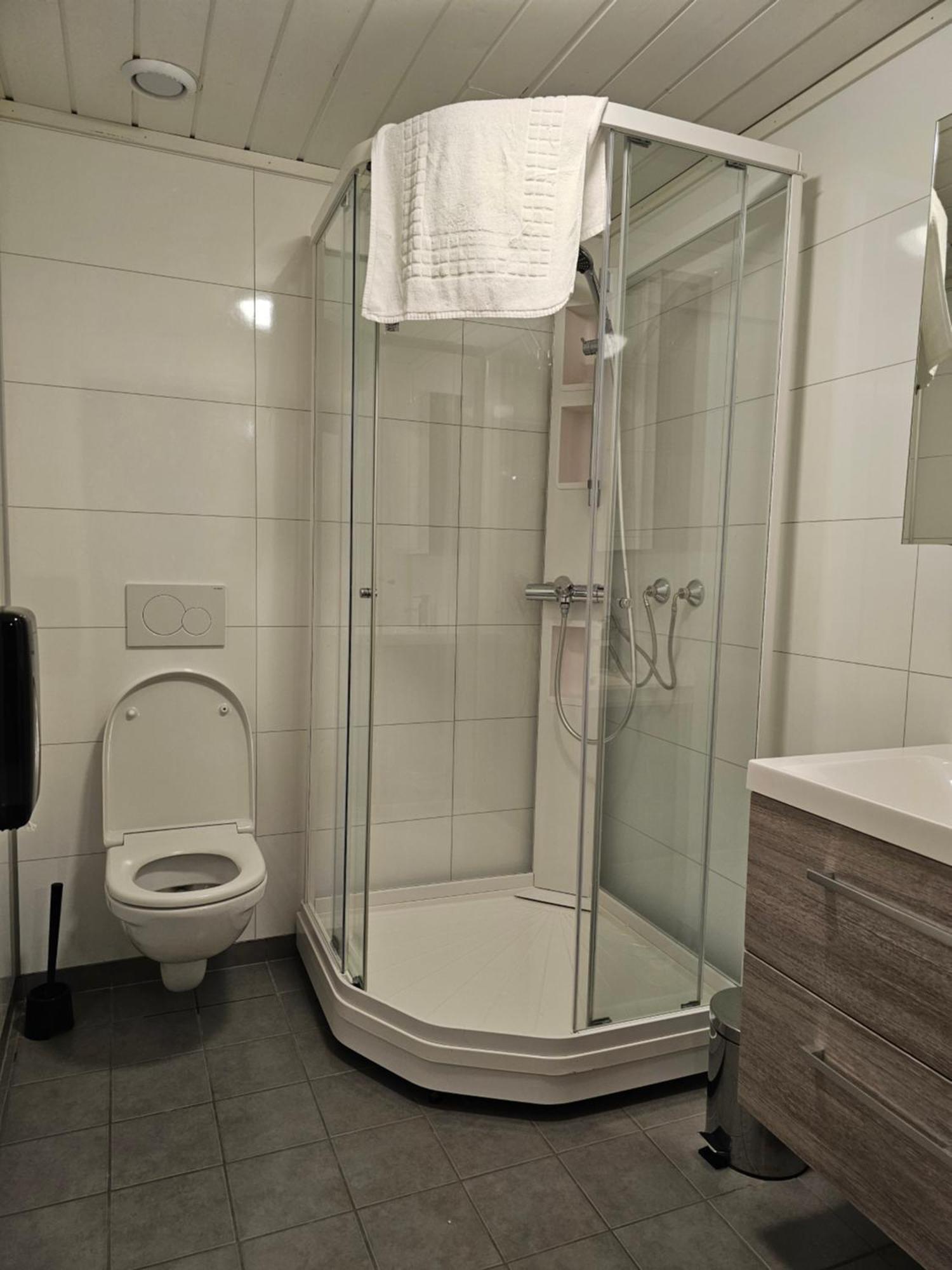 Salteriet Hostel Å Екстериор снимка